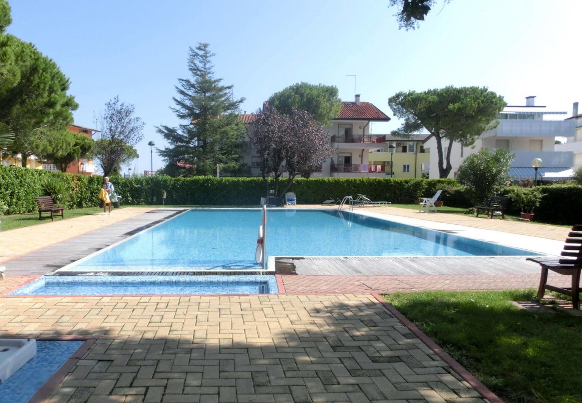 Апартаменты Casa Marina Линьяно-Саббьядоро Экстерьер фото